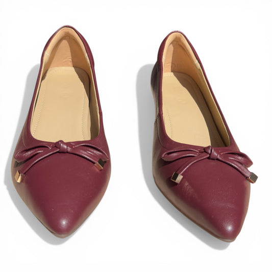 Bow-Line Kitten Heel in Burgundy