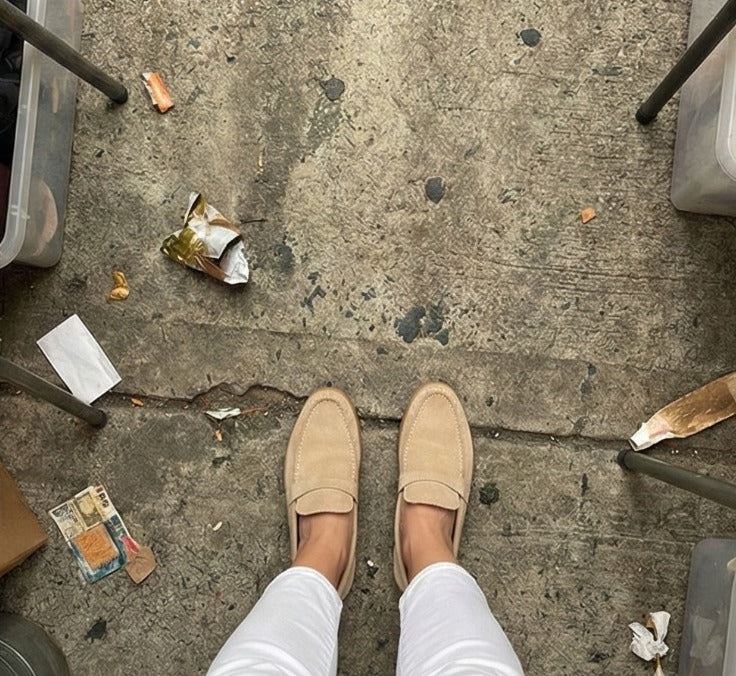 Cambridge Classic - Beige Suede Loafer