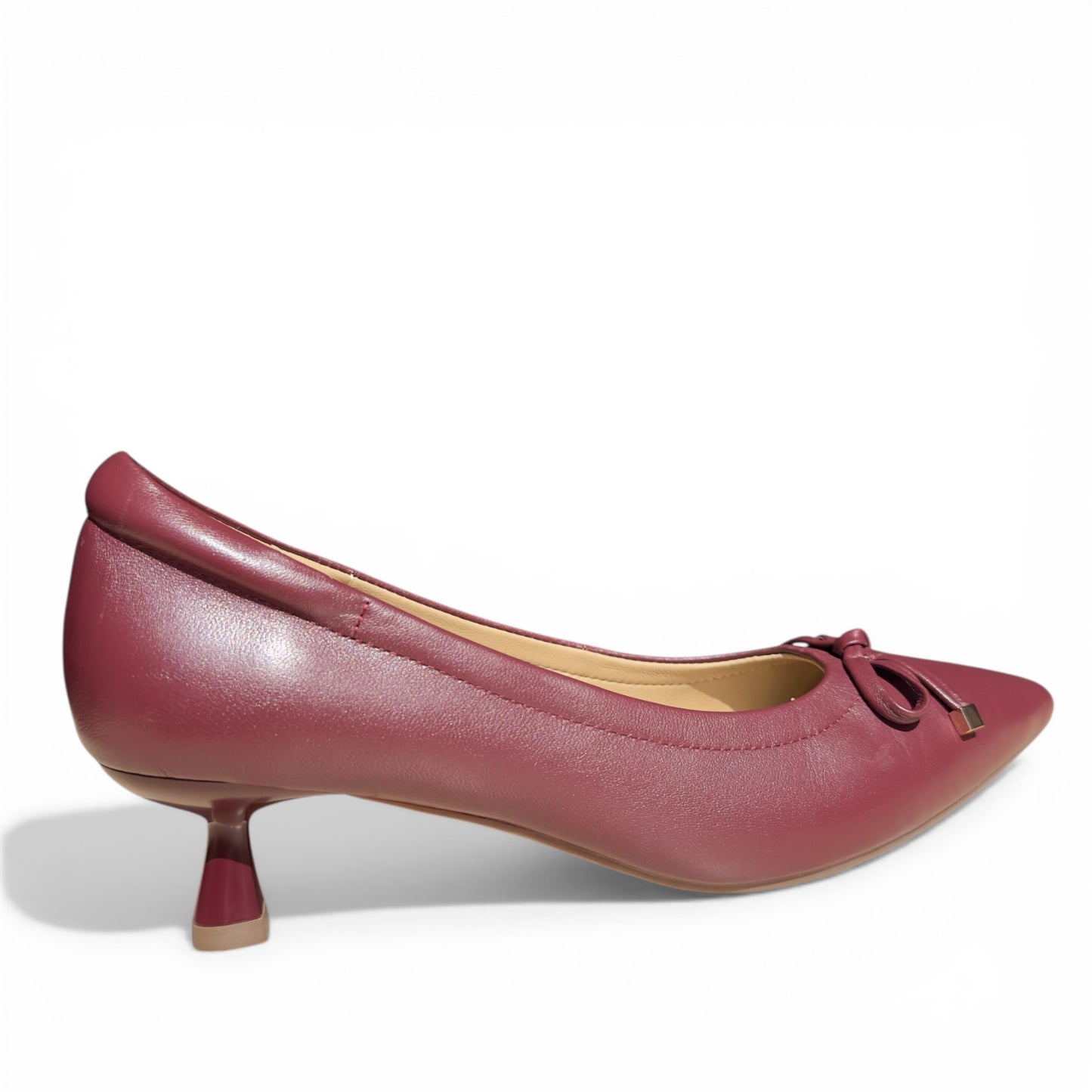Bow-Line Kitten Heel in Burgundy